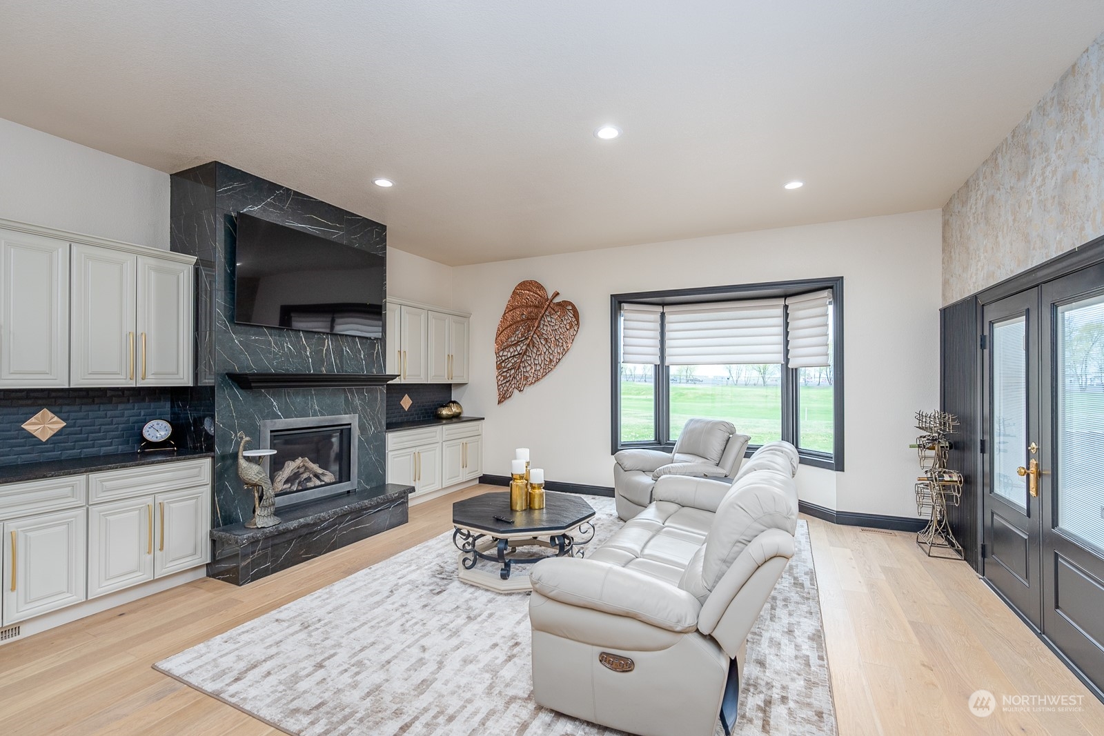1279 Rd F .2 Northeast Moses Lake, WA 98837 - Photo 3 of 32 Gallery Image 3