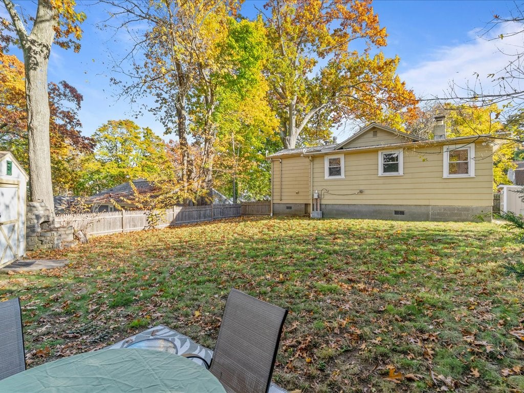 105 Naushon Avenue Warwick, RI 02888 - Photo 14 of 15