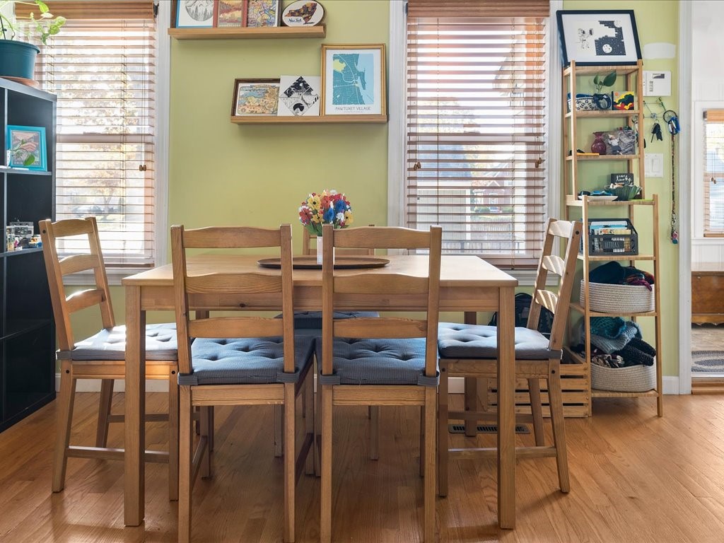 105 Naushon Avenue Warwick, RI 02888 - Photo 6 of 15