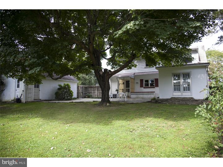 91 State Road Avondale, PA 19311 - Photo 2 of 25 Exterior Back