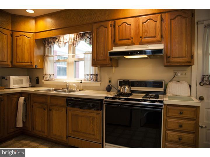 91 State Road Avondale, PA 19311 - Photo 13 of 25 Kitchen