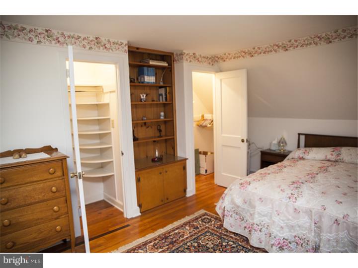 91 State Road Avondale, PA 19311 - Photo 20 of 25 Bedroom - Main