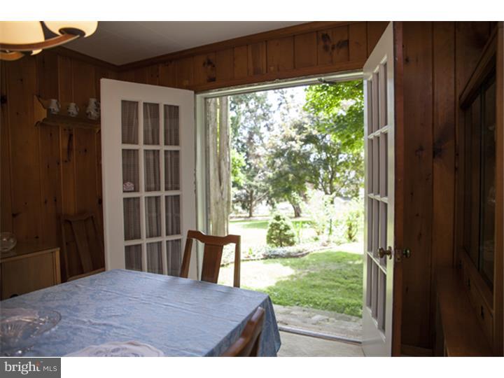 91 State Road Avondale, PA 19311 - Photo 8 of 25 Dining Room