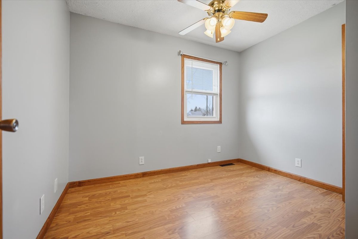 107 Verry Street Armington, IL 61721 - Photo 21 of 27