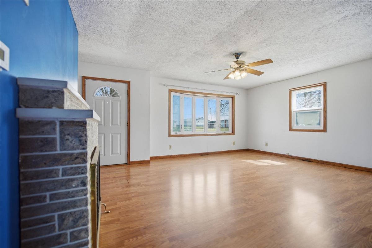 107 Verry Street Armington, IL 61721 - Photo 8 of 27