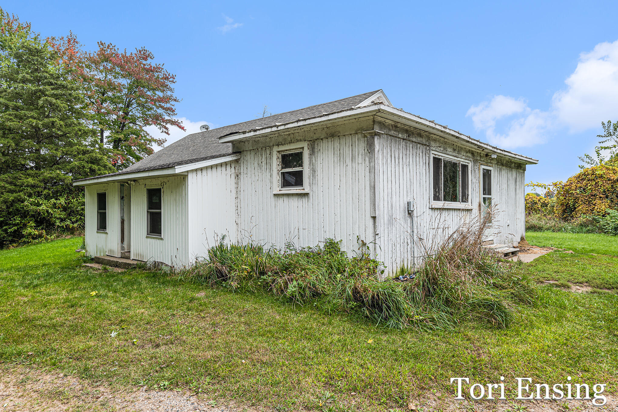 6151 Fuller Road Greenville, MI 48838 - Photo 3 of 22 w fuller-46