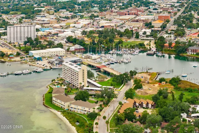 $273,000 | 313 North Macarthur Avenue, Panama City, FL 32401