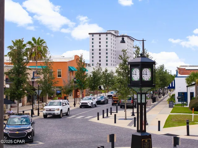 $273,000 | 313 North Macarthur Avenue, Panama City, FL 32401