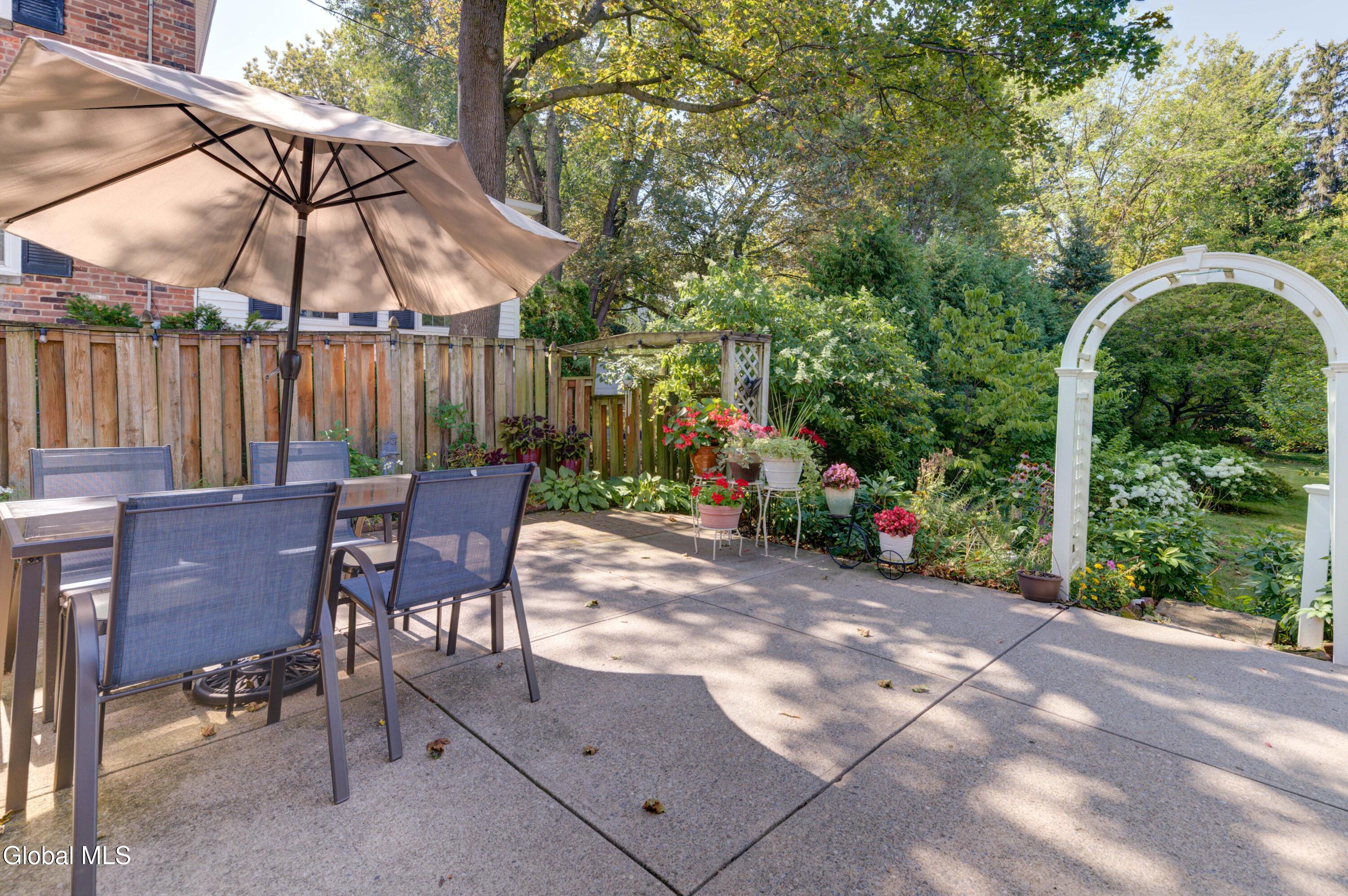 1810 Randolph Road Schenectady, NY 12308 - Photo 5 of 43 43-1810 Randolph Rd