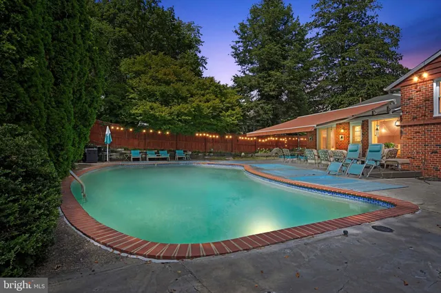 $675,000 | 990 Indian Creek Road, Jenkintown, PA 19046