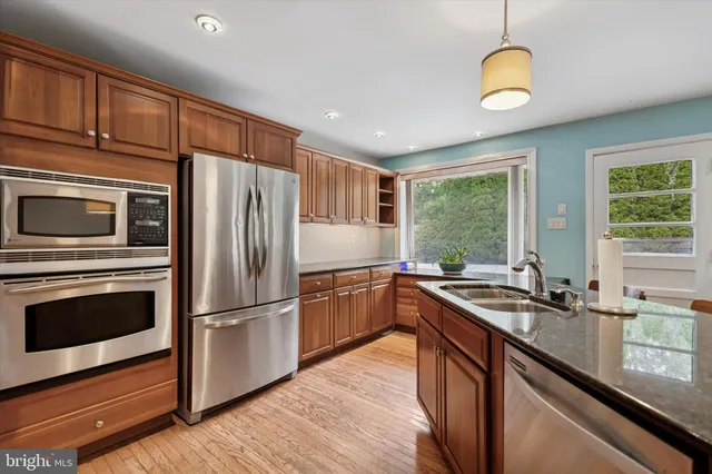 $675,000 | 990 Indian Creek Road, Jenkintown, PA 19046