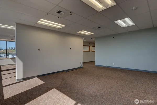a view of a livingroom with an empty space