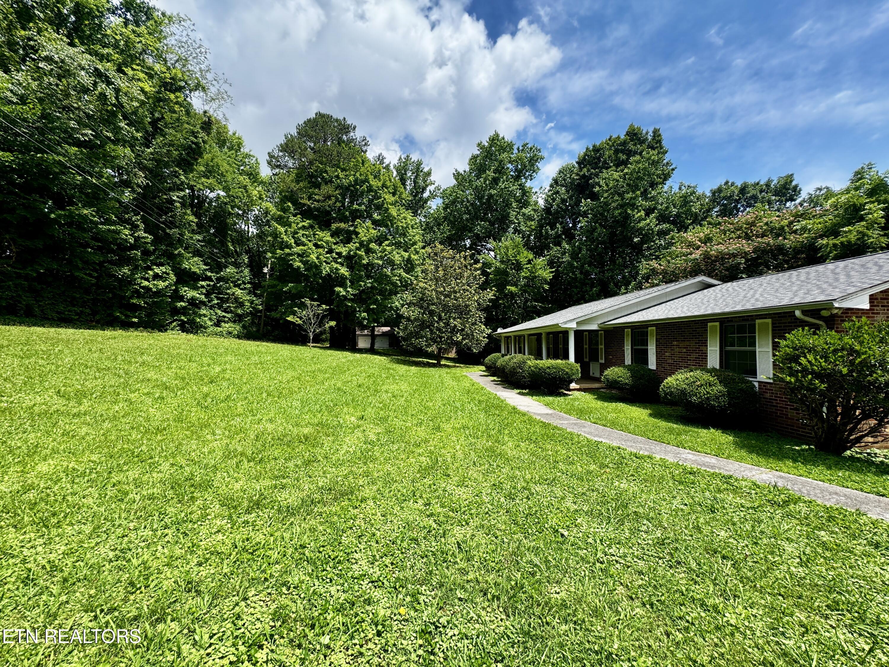 3610 Sprucewood Road Knoxville, TN 37921 - Photo 4 of 56 1-4