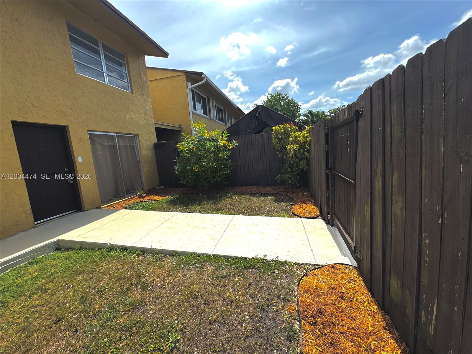 15460 Southwest 82nd Lane, Unit 404 Miami, FL 33193 - Photo 24 of 32