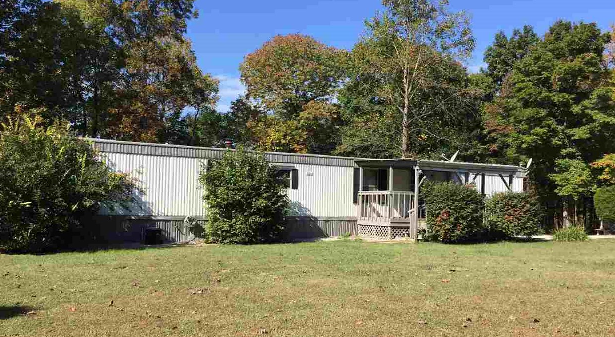 11151 Trumpet Road Derby, IN 47525 - Photo 1 of 14 Gallery Image 1