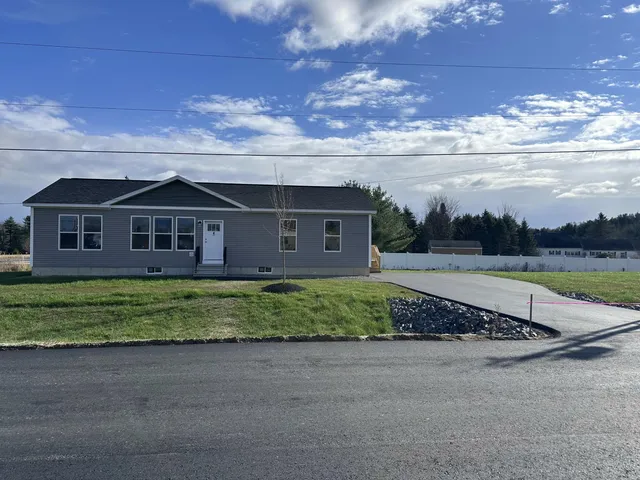 $489,000 | 4 Spool Street, Unit 101, Saco, ME 04072