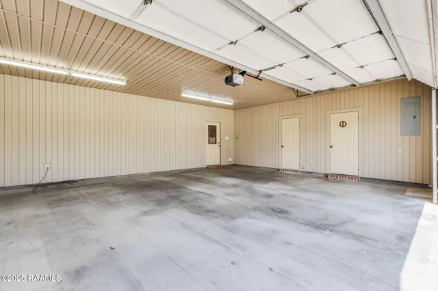 $450,000 | 9475 Grand Prairie Highway, Church Point, LA 70525