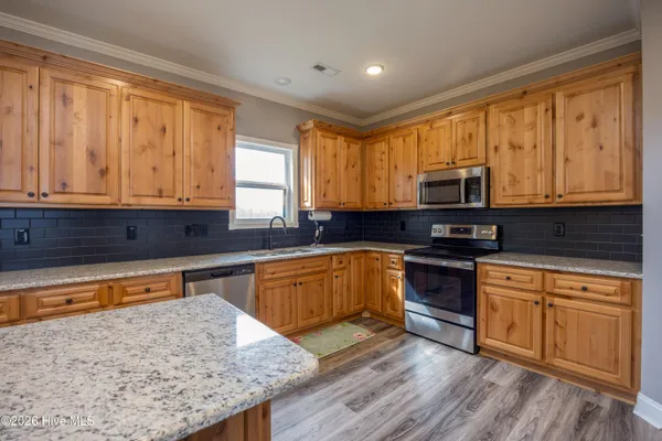 $399,000 | 129 Cedar Lake Lane, Clinton, NC 28328