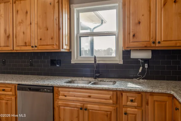 $399,000 | 129 Cedar Lake Lane, Clinton, NC 28328