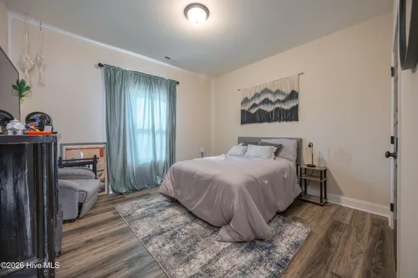 $399,000 | 129 Cedar Lake Lane, Clinton, NC 28328