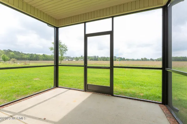 $399,000 | 129 Cedar Lake Lane, Clinton, NC 28328