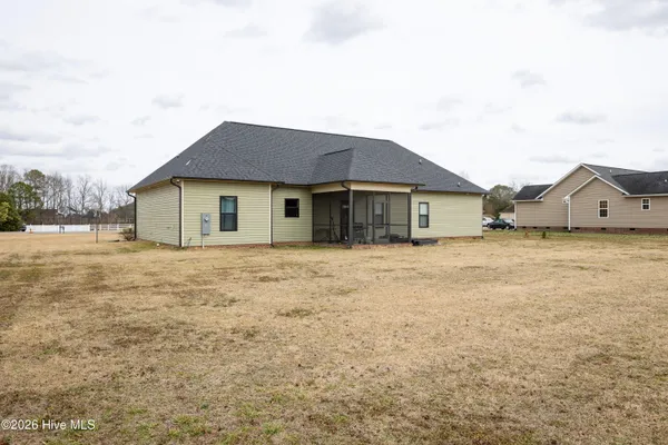 $399,000 | 129 Cedar Lake Lane, Clinton, NC 28328