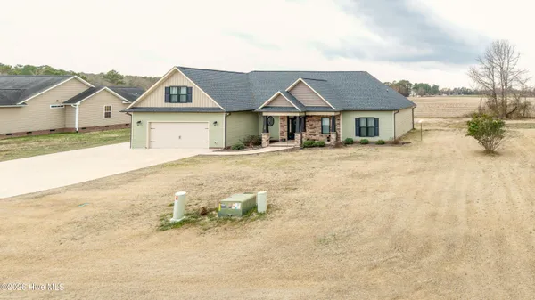 $399,000 | 129 Cedar Lake Lane, Clinton, NC 28328