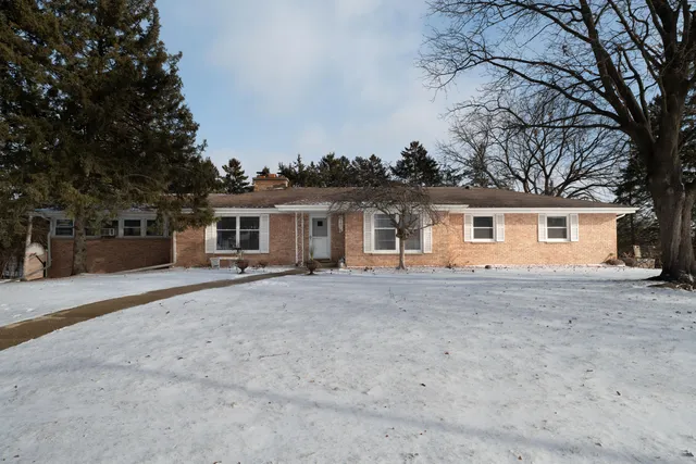 $499,900 | 2434 South 118th Street, West Allis, WI 53227