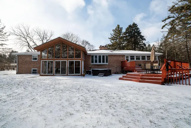 $499,900 | 2434 South 118th Street, West Allis, WI 53227
