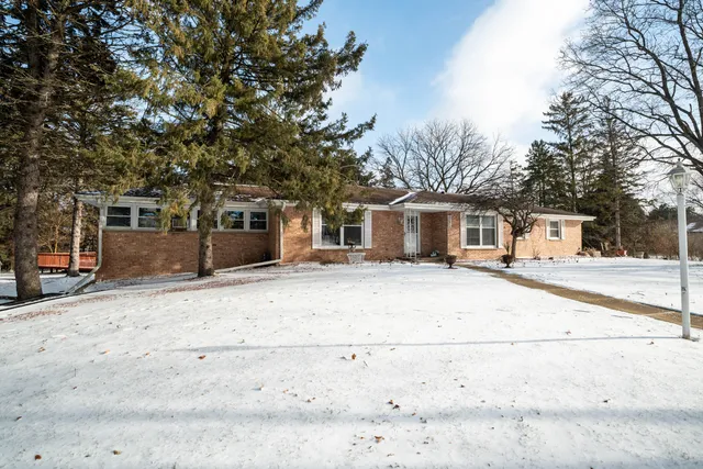 $499,900 | 2434 South 118th Street, West Allis, WI 53227