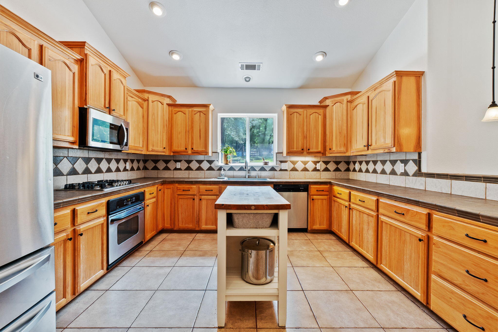 29153 South Cow Creek Road Whitmore, CA 96096 - Photo 26 of 94 18-web-or-mls-BiggerFlow Real Estate Med