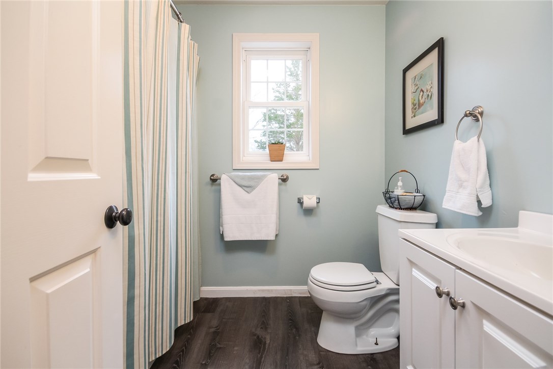 10 Ridge Drive Narragansett, RI 02882 - Photo 22 of 34 First floor full bath