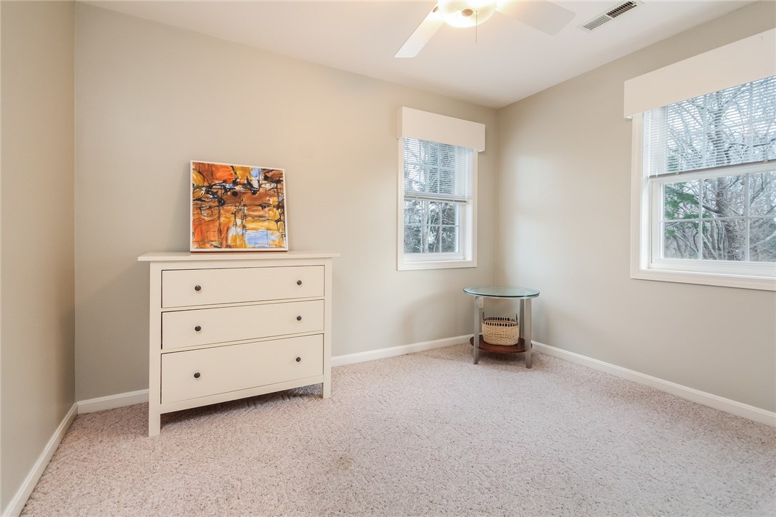 10 Ridge Drive Narragansett, RI 02882 - Photo 29 of 34 Gallery Image 29