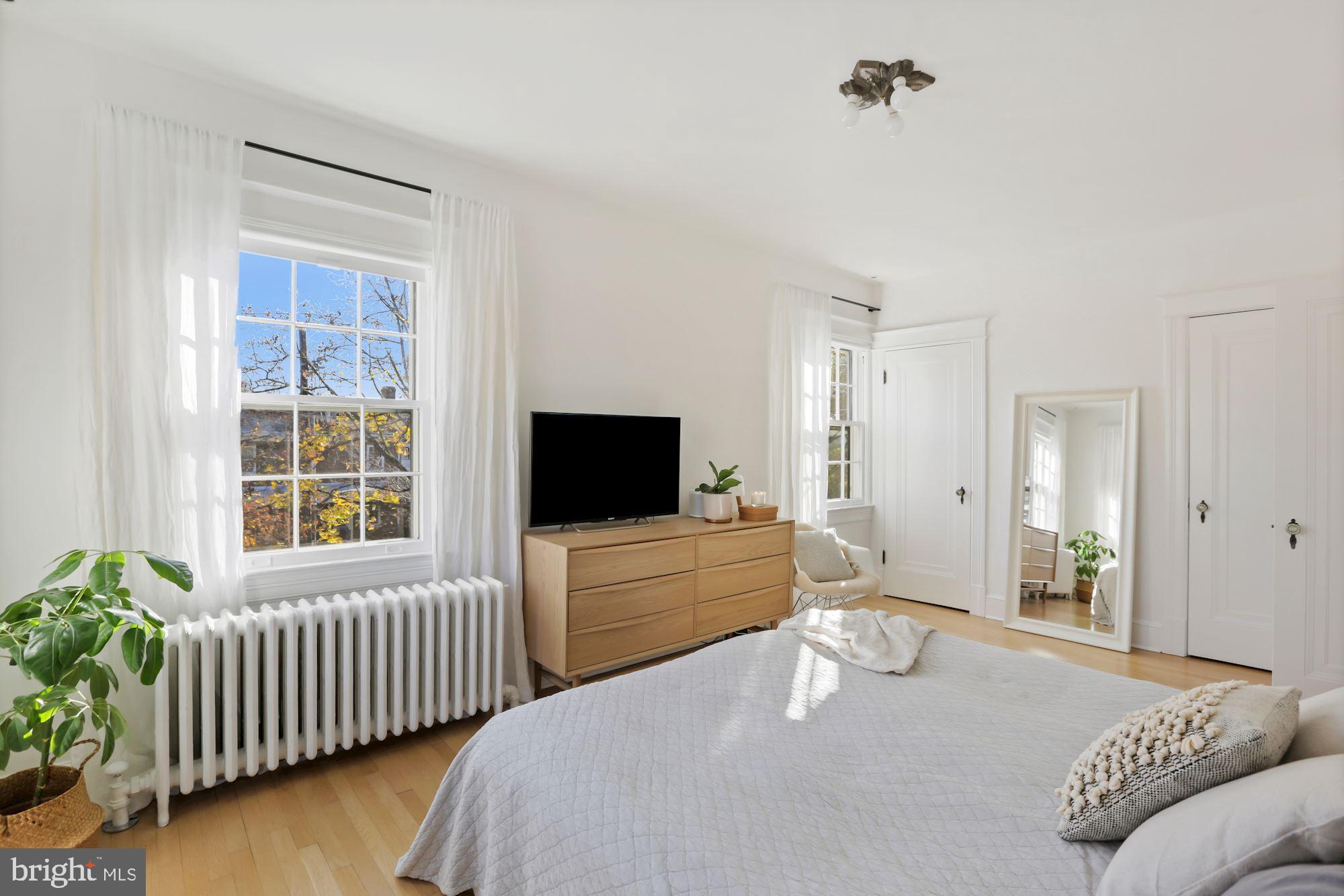 4222 37th Street Northwest Washington, DC 20008 - Photo 20 of 45