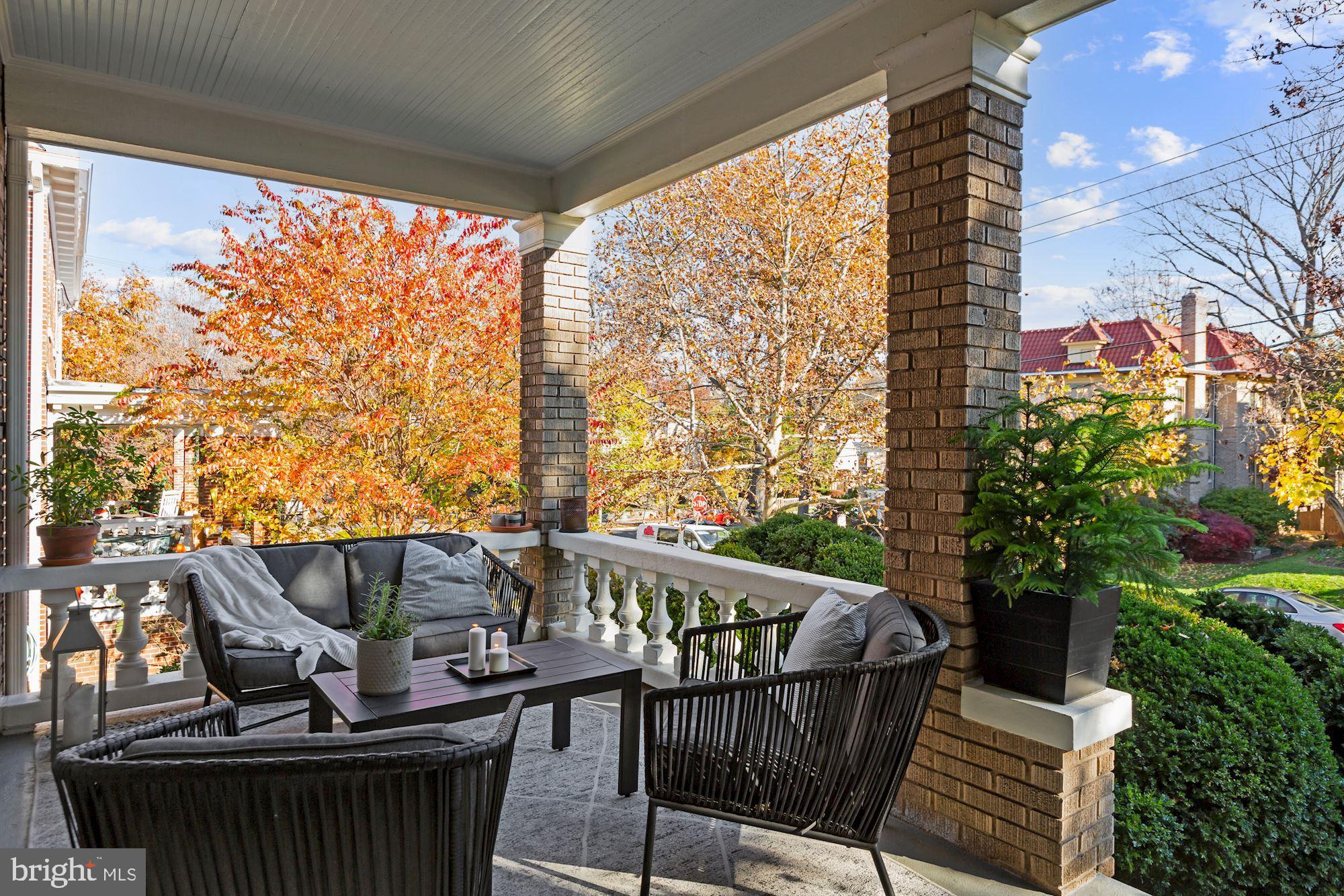 4222 37th Street Northwest Washington, DC 20008 - Photo 3 of 45