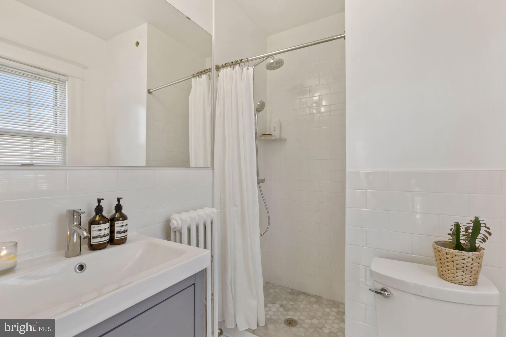 4222 37th Street Northwest Washington, DC 20008 - Photo 21 of 45