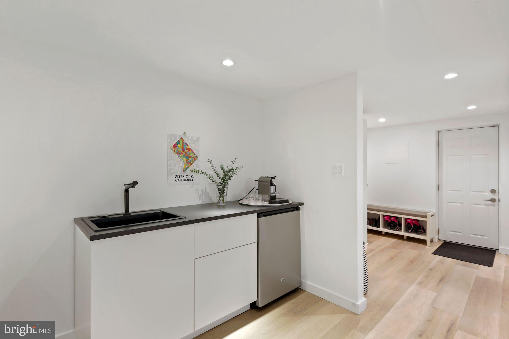 4222 37th Street Northwest Washington, DC 20008 - Photo 37 of 45