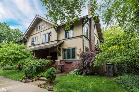 $645,000 | 235 East 15th Street, Indianapolis, IN 46202
