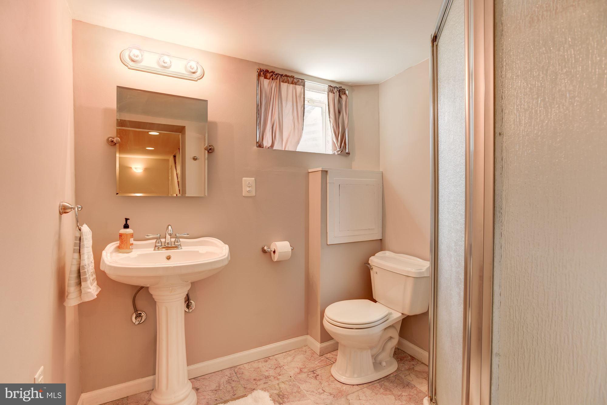 6338 Frederick Road Baltimore, MD 21228 - Photo 23 of 36 Full Bath