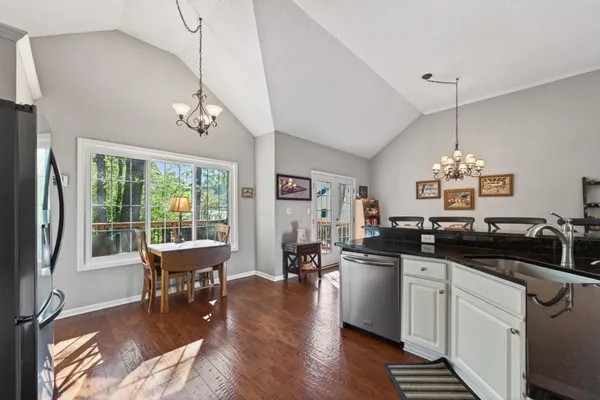 $450,000 | 140 Blue Heron Lane, Alpharetta, GA 30009