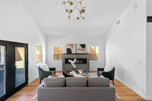 $4,775 | 6501 Thomas Springs Road, Austin, TX 78736
