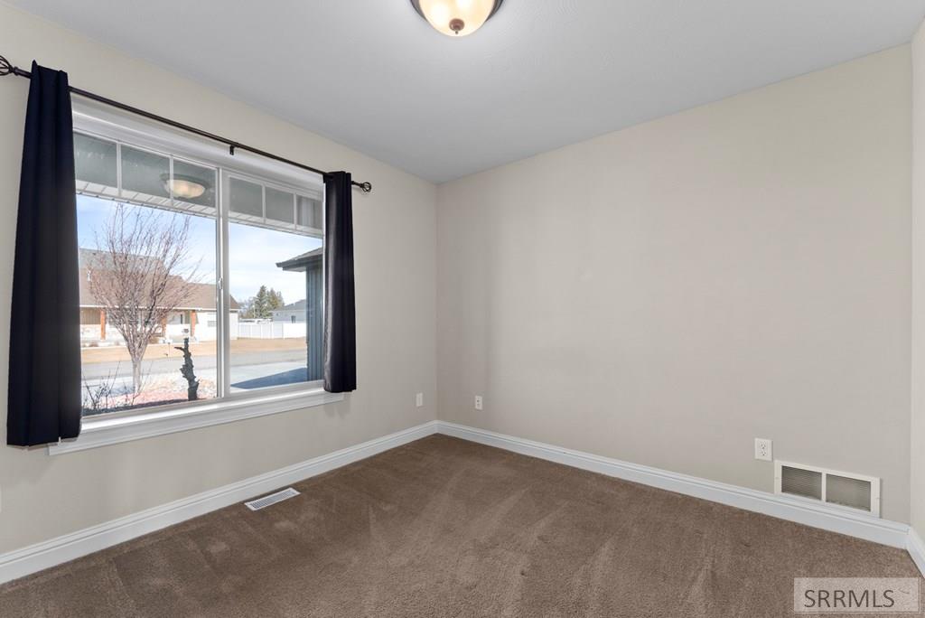 303 Park Avenue Firth, ID 83236 - Photo 21 of 49