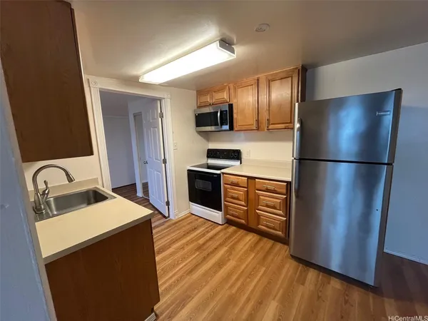 $1,900 | 2319 Ahaiki Street, Unit C, Pearl City, HI 96782