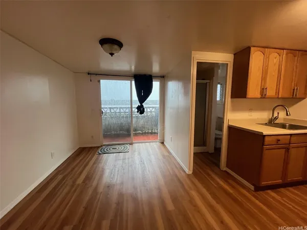 $1,900 | 2319 Ahaiki Street, Unit C, Pearl City, HI 96782