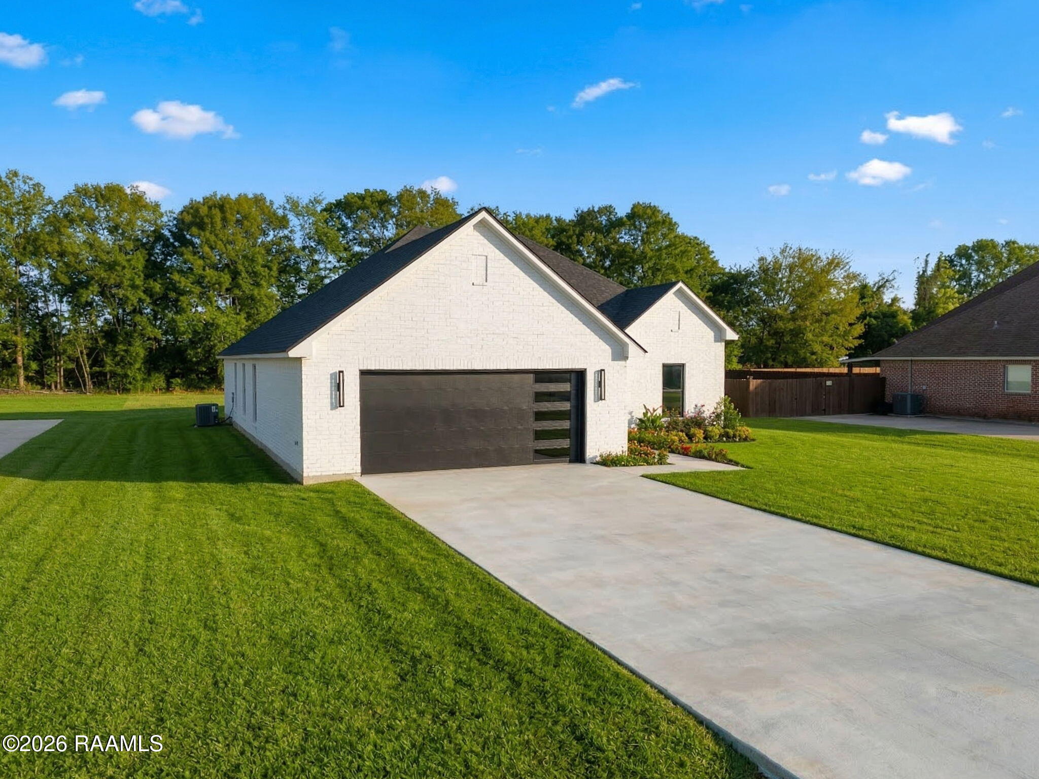 270 Christian Point Road Opelousas, LA 70570 - Photo 3 of 26 4-web-or-mls-01_270_Christian_Point