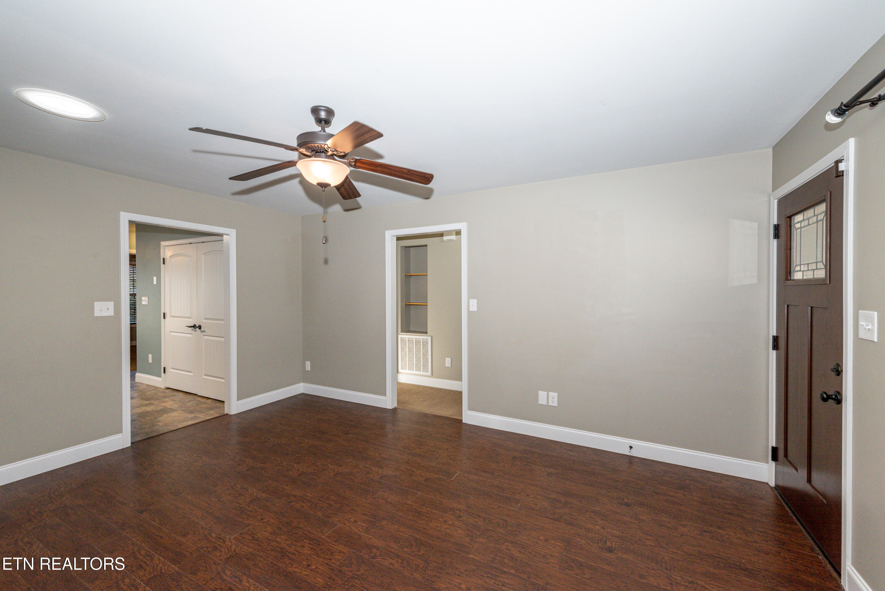 856 Gilbert Street Alcoa, TN 37701 - Photo 11 of 37 DSC_3086