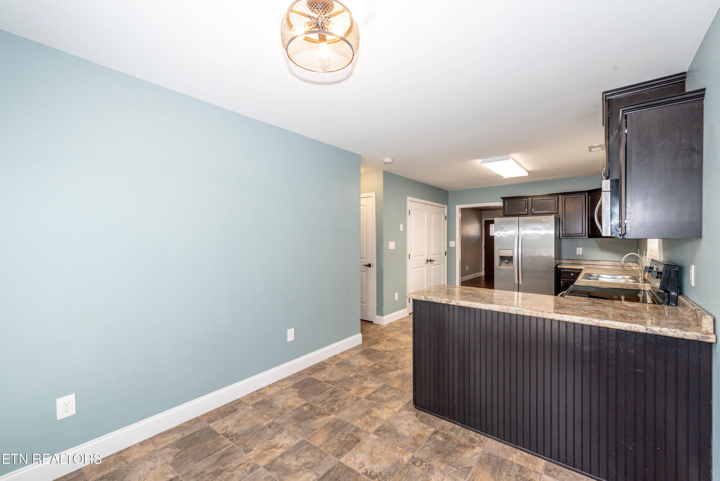 856 Gilbert Street Alcoa, TN 37701 - Photo 15 of 37 DSC_3092