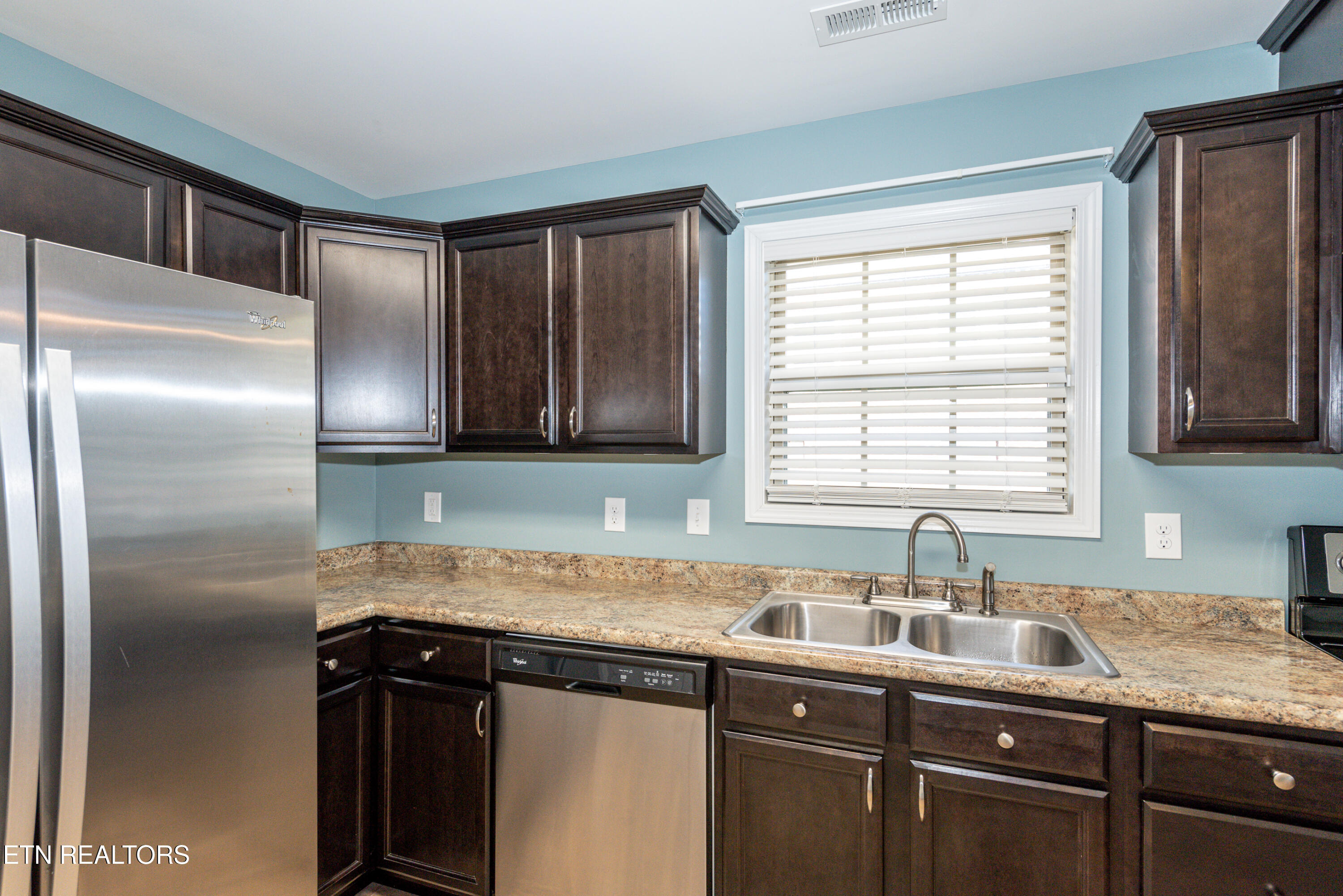 856 Gilbert Street Alcoa, TN 37701 - Photo 19 of 37 DSC_3096