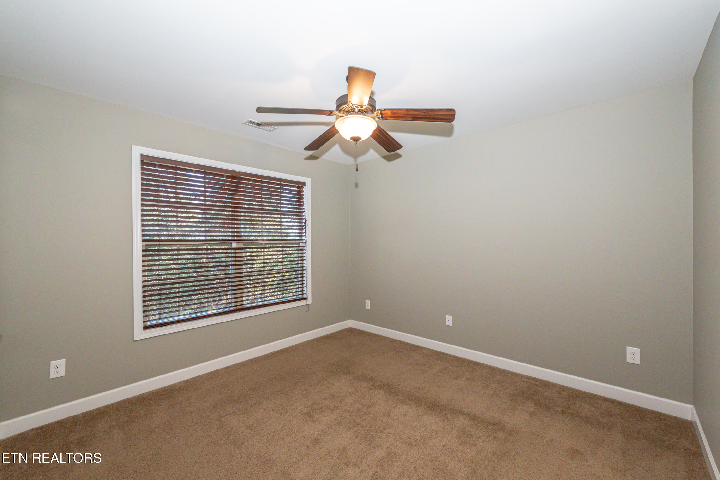 856 Gilbert Street Alcoa, TN 37701 - Photo 21 of 37 DSC_3097