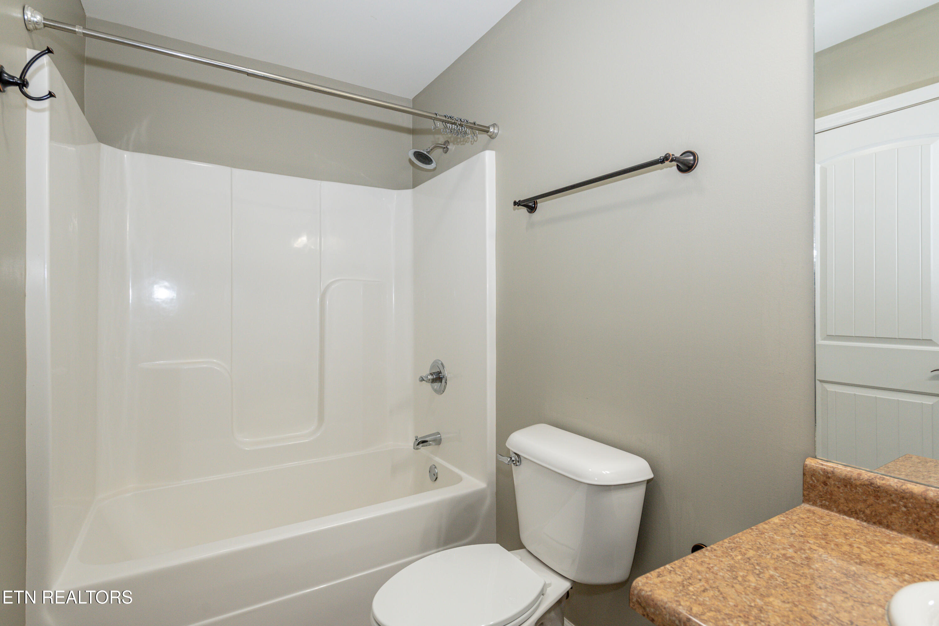 856 Gilbert Street Alcoa, TN 37701 - Photo 23 of 37 DSC_3099